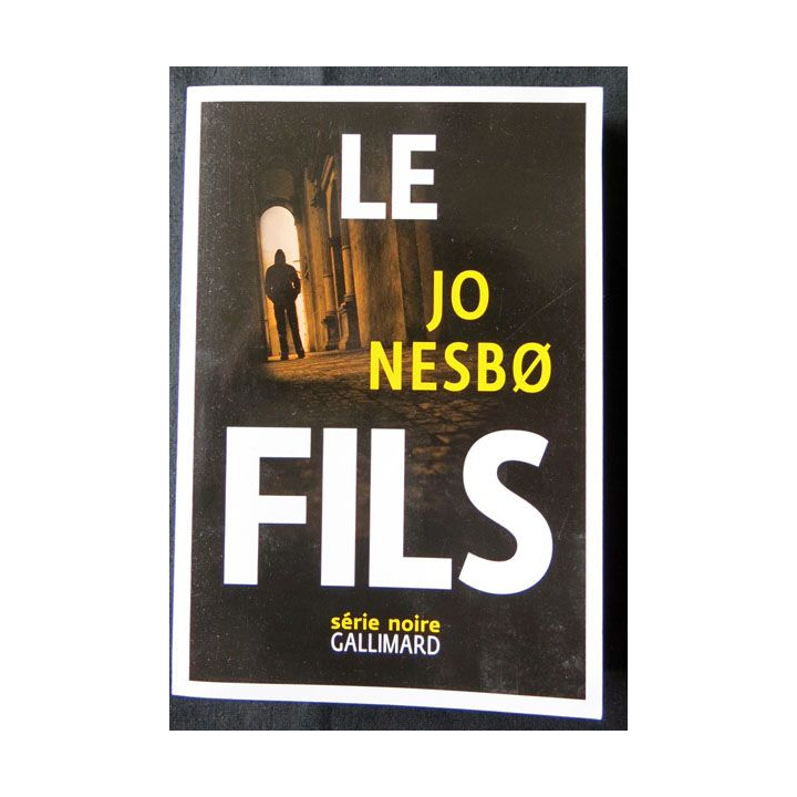 Le fils écrit par Jo Nesbo aux éditions Gallimard série noire - F006