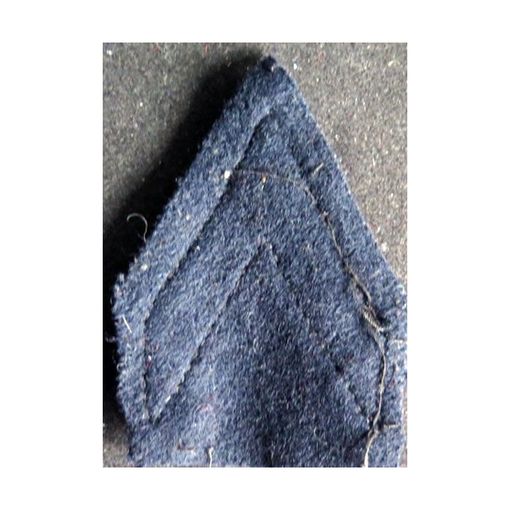Galon de caporal ADL bleu nuit sur tissu bleu noir