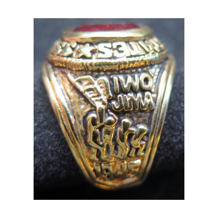 USA : bague de United States Marines Tuntavern 1775 Iwo Jima 1945 pierre rouge