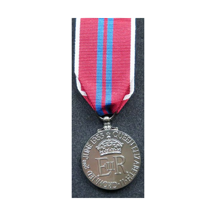 médaille du couronnement de la Reine Elisabeth II 2 juin 1953 (copy)