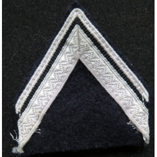 Galon de sergent ADL du train sur tissu bleu noir avec crochets