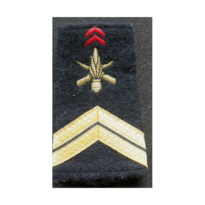 fourreau d'épaule de sergent d'infanterie