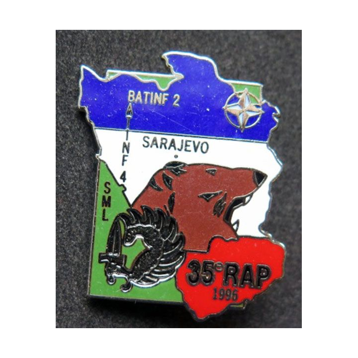 Insigne de la SML du 35° régiment d'artillerie parachutiste à Sarajevo