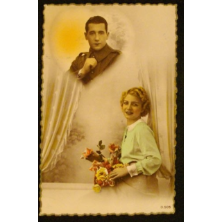 FEMME AUX FLEURS