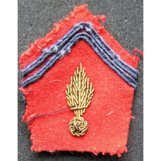 SOUTACHE : insigne de col de l'artillerie en cannetille