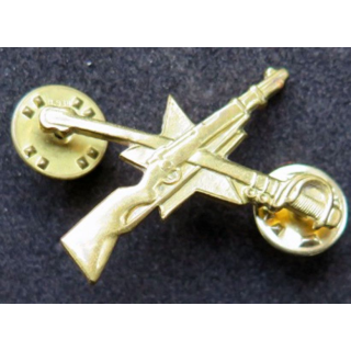 insigne métallique de col d'officier des pays de l'Est