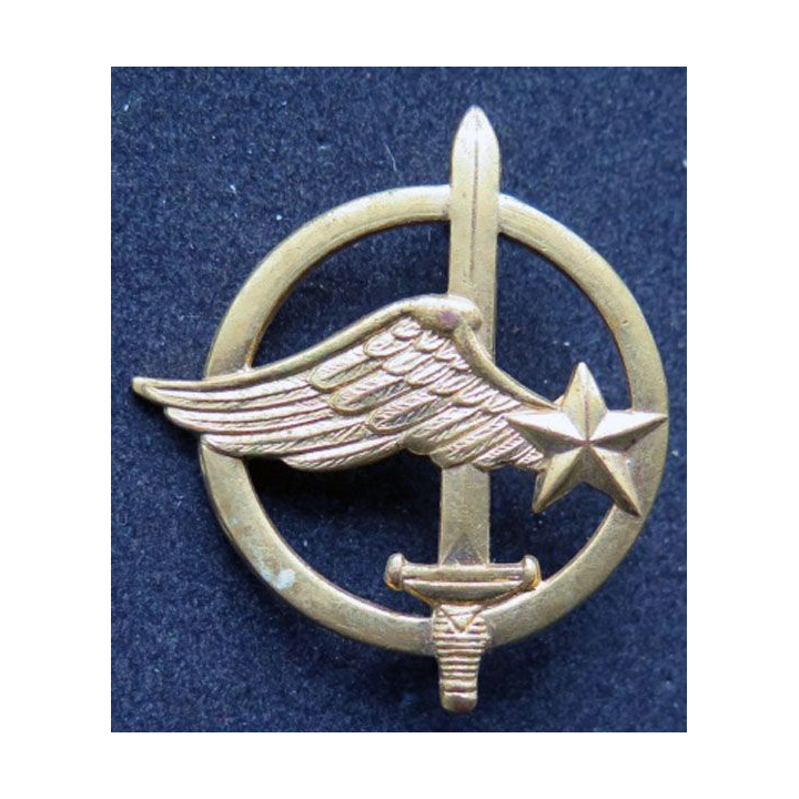 Insigne de béret des commandos de l'air de fabrication Coindroux Paris