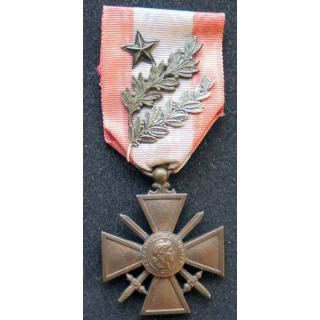 Croix guerre théâtres opérations extérieures 2 palmes étoile TOE