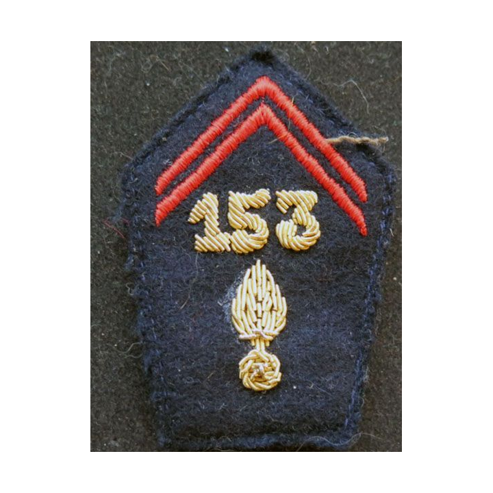 SOUTACHE : insigne de col des troupes de marine en cannetille 