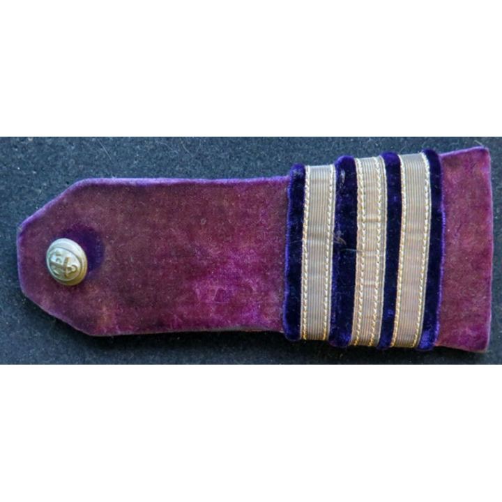 Très vieille épaulette de capitaine dentiste de marine velours violet