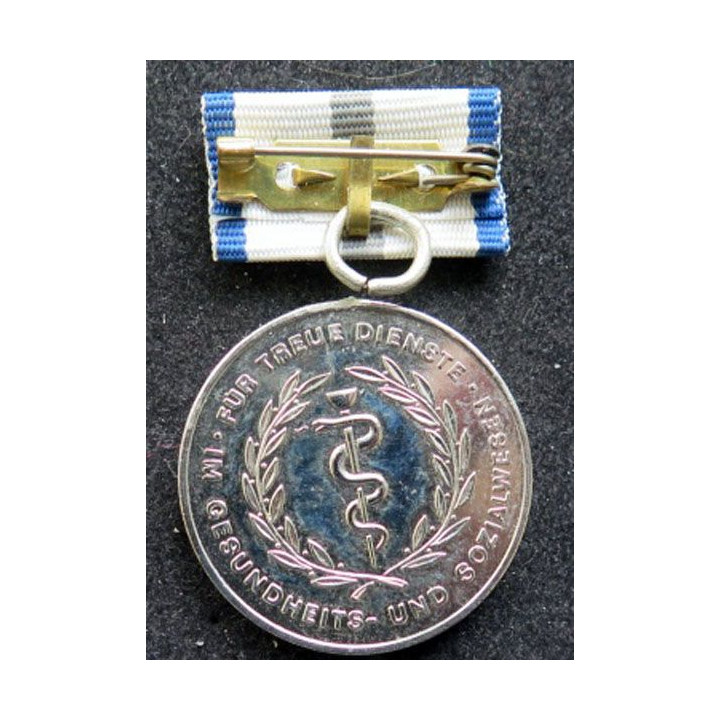 ALLEMAGNE DDR médaille Fur Treue Dienste  attache dessoudée