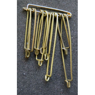 MILITARIA : lot de 10 épingles en laiton de dimensions variées