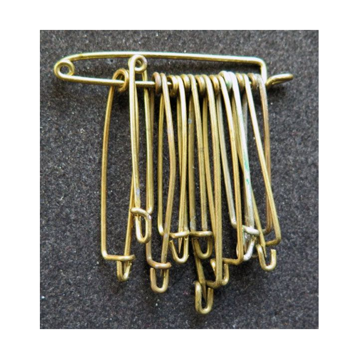 MILITARIA : lot de 10 épingles en laiton de dimensions variées