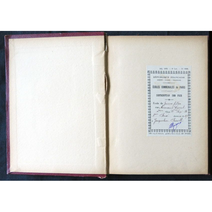 La vie est un combat. Souvenirs 1924 - 1944 écrit par Edmond Jouhaud aux éditions Fayard (dédicacé)- F013