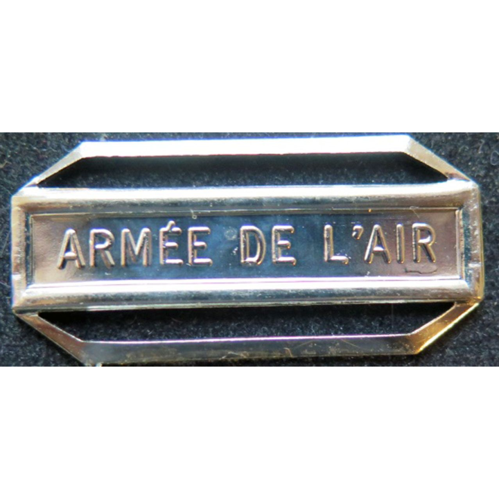 Barrette " ARMÉE DE L'AIR " en métal argenté