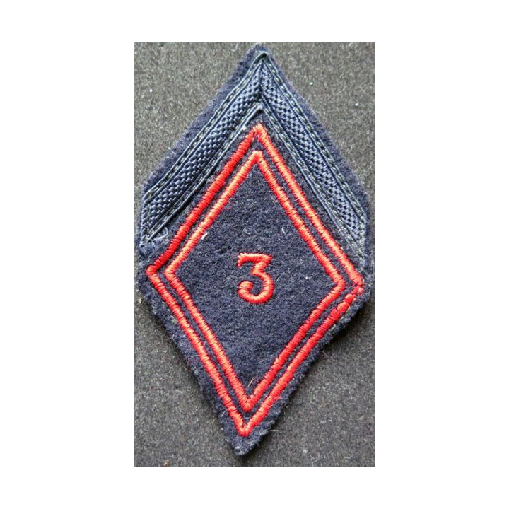 LOSANGE DE BRAS MODÈLE 45 : 1° classe du 3° régiment de cuirassiers