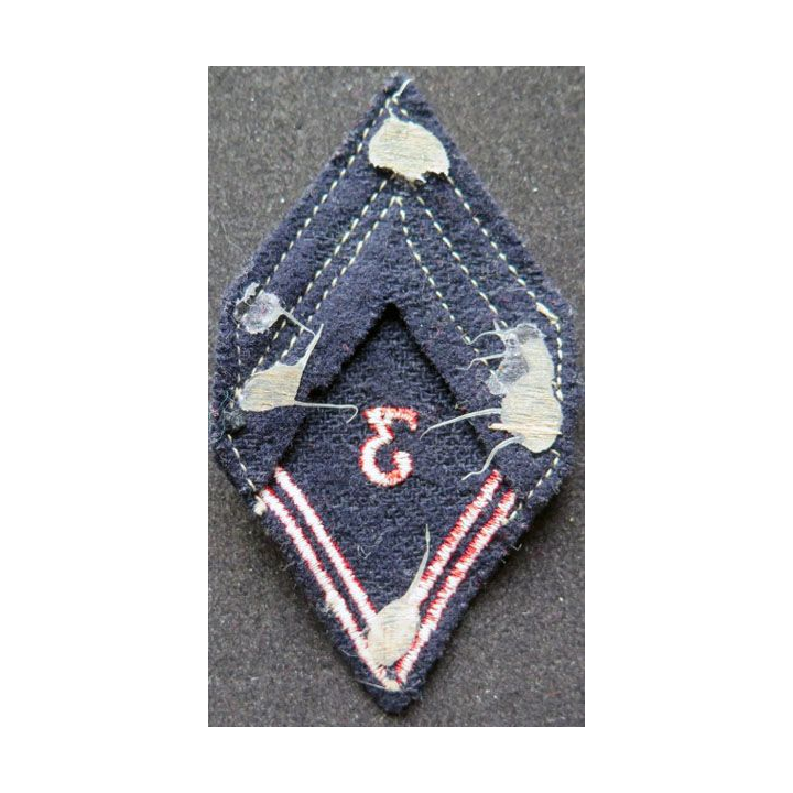 LOSANGE DE BRAS MODÈLE 45 : 1° classe du 3° régiment de cuirassiers