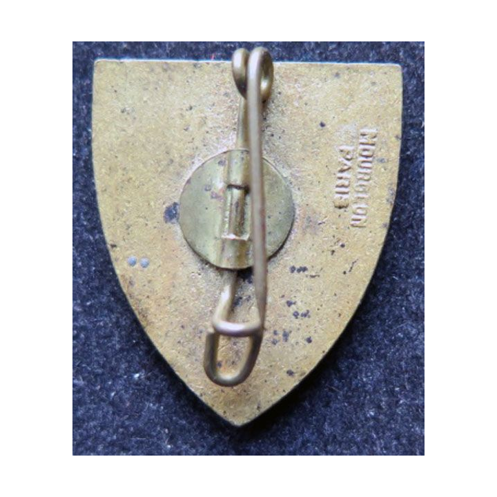 insigne émaillé Libris Moribusque de hauteur 2,5 cm fabrication Mourgeon