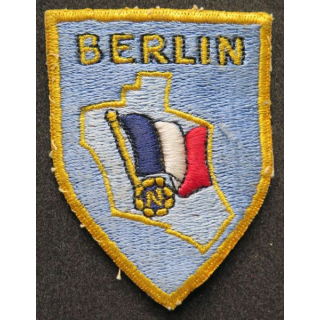 BERLIN :  insigne tissu des troupes françaises stationnées à Berlin