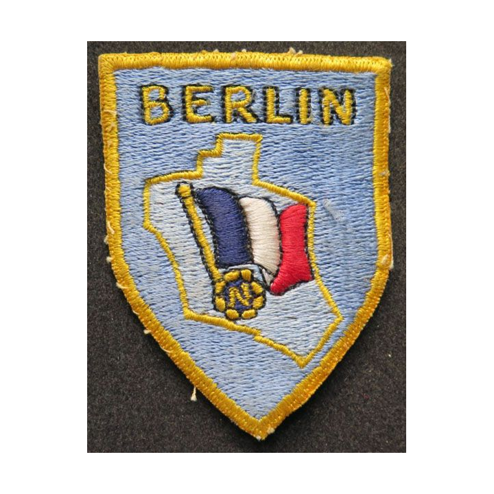 BERLIN :  insigne tissu des troupes françaises stationnées à Berlin