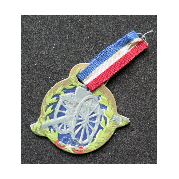 Médaille de journée cartonnée du 75 1915