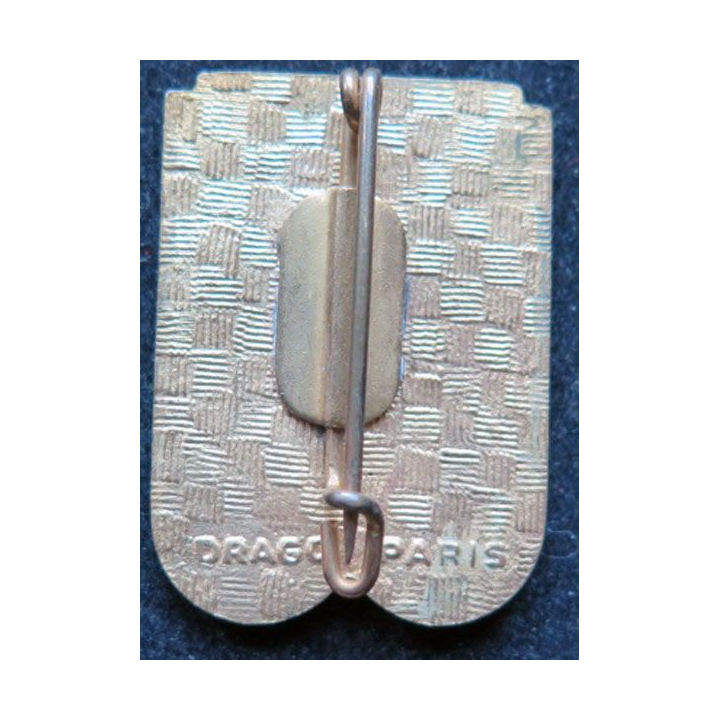 Insigne du 16° régiment de dragons de fabrication Drago Paris 