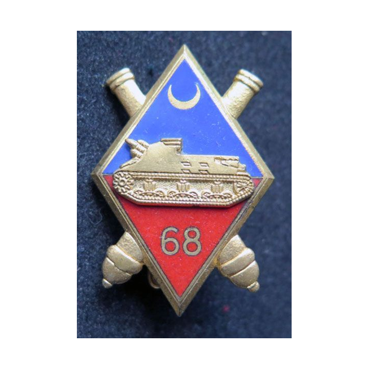 Insigne du 68° régiment d'artillerie de fabrication Andor