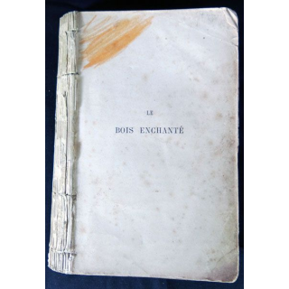 Loin de Rueil écrit par Raymond Queneau aux éditions Gallimard - F015