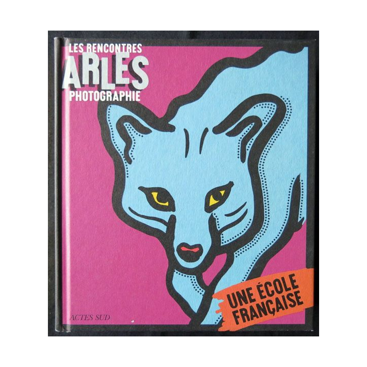Les rencontres Arles photographies 2012 "Une école française"Direction François Hebel aux éditions Actes Sud - F016