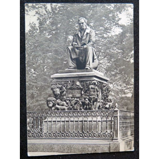 Carte postale Monument de Léningrad Ivan Krylov 1848 - 1855