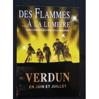 Carte postale des flammes à la lumière Verdun en juin juillet