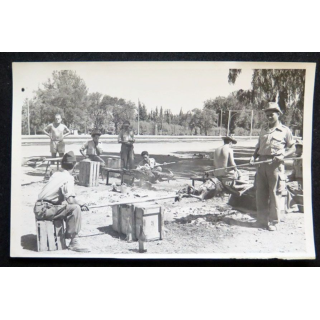 Photo argentique 18 x 11,5 cm sur la guerre d'Algérie méchoui