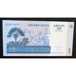 MADAGASCAR : billet de banque de 100 Ariary