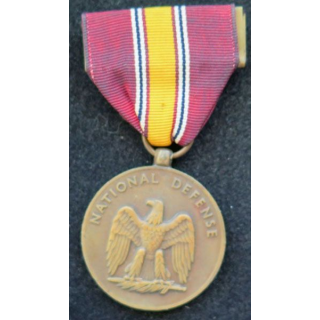 USA : US national defense medal ruban foncé 