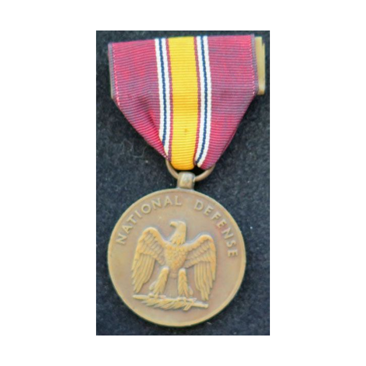 USA : US national defense medal ruban foncé 