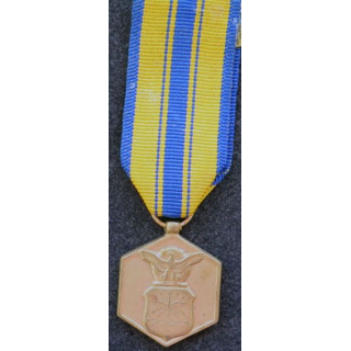 USA : médaille miniature de l' Air Force medalL for military merit