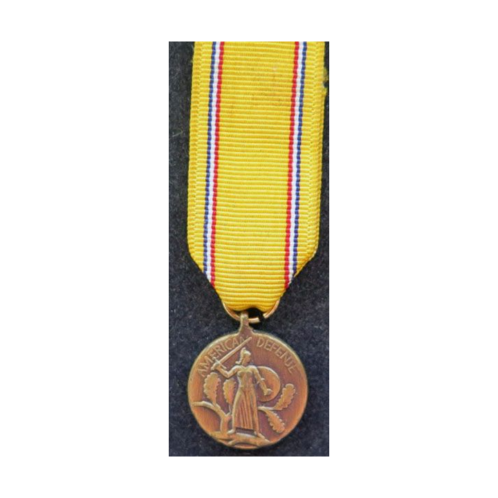  Médaille miniature de l’American Defense Service Medal USA