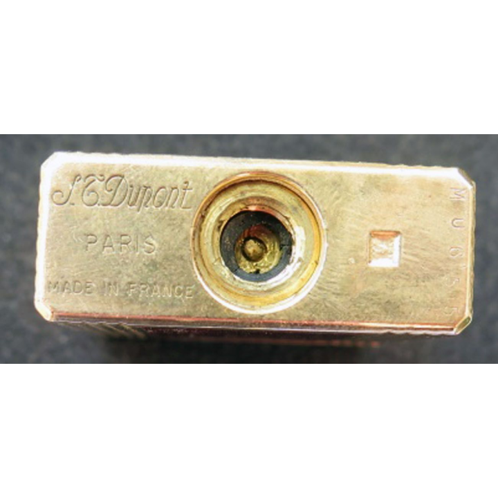 BRIQUET : briquet Dupont en laque de Chine et plaqué or n° MU 655