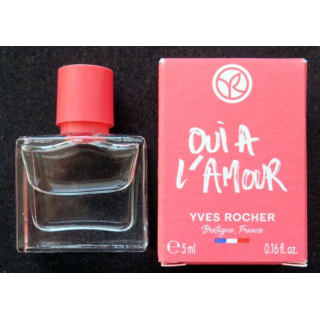 Petit flacon de 5 ml de parfum de Yves Rocher "Oui à l'Amour"