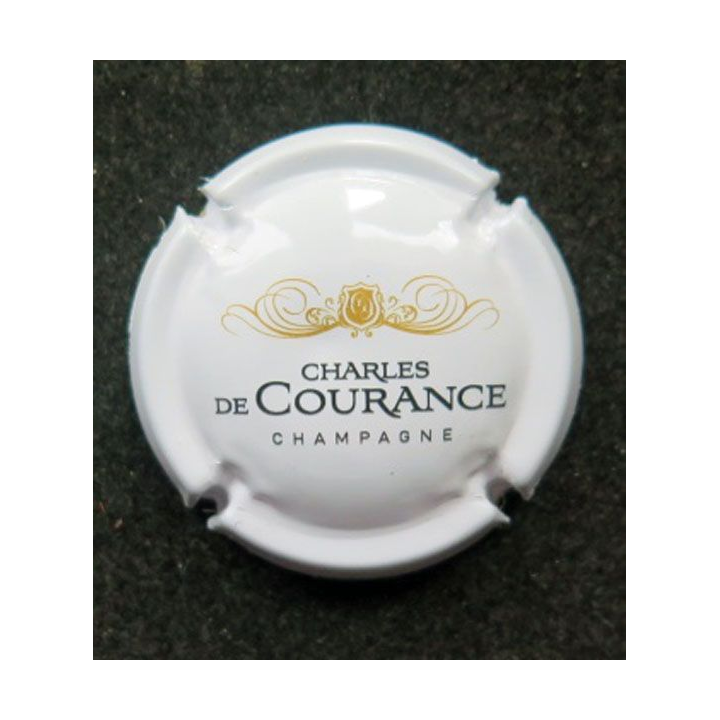 Capsule Muselet de champagne Charles de Courance n°4 blanc noir et or