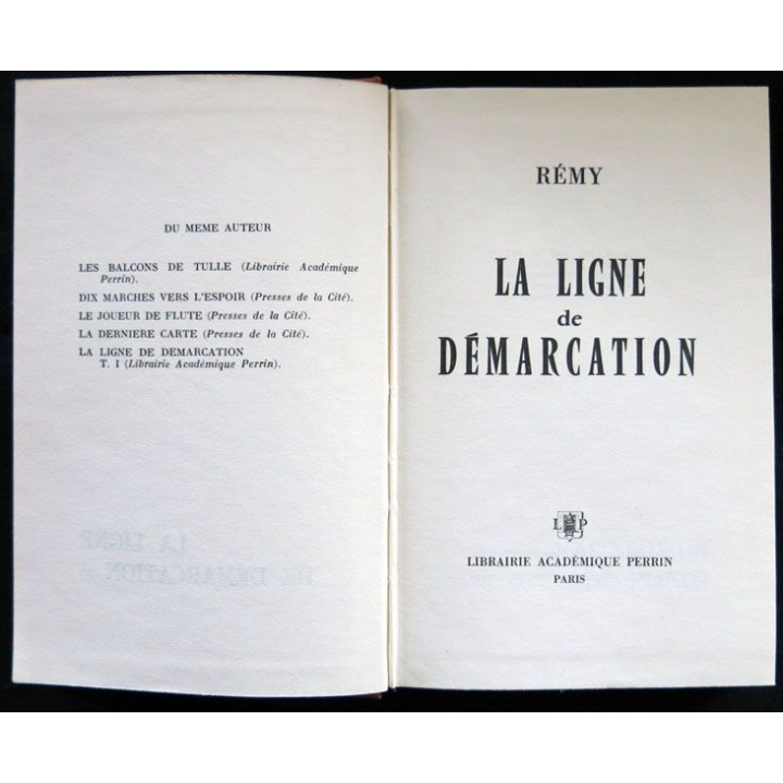 La ligne de démarcation - Tome 2 écrit par Remy aux éditions Librairie Académique Perrin - F023