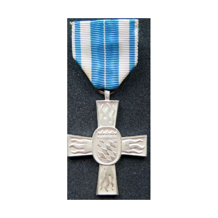 ALLEMAGNE : Médaille des pompiers de Bavière 1953 en argent