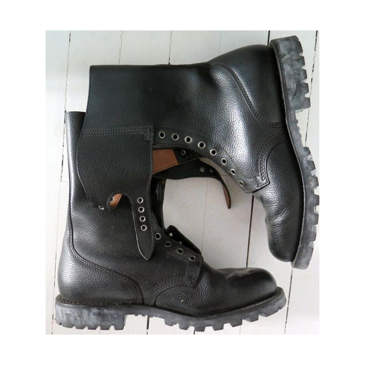 Paire de Rangers en cuir TBE de taille 43 MarBOT 1 / 07 Neuvic 275/106