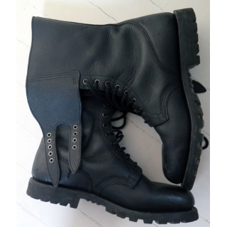 Paire de Rangers en cuir TBE de taille 44 MarBOT 1 / 09 Neuvic 280/107