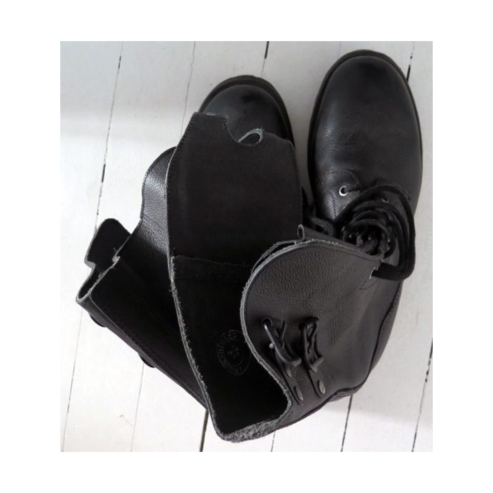 Paire de Rangers en cuir TBE de taille 44 Argueyrolles 2 / 08  280/107