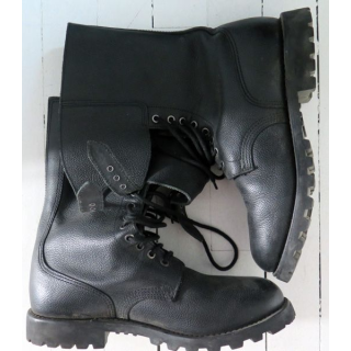 Paire de Rangers en cuir TBE de taille 44 Argueyrolles 2 / 08  280/107