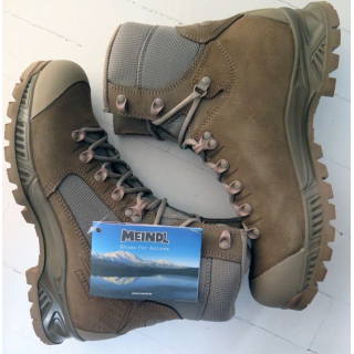Paire de chaussures Combat trek chaud Félin neuve MEINDL taille 43 