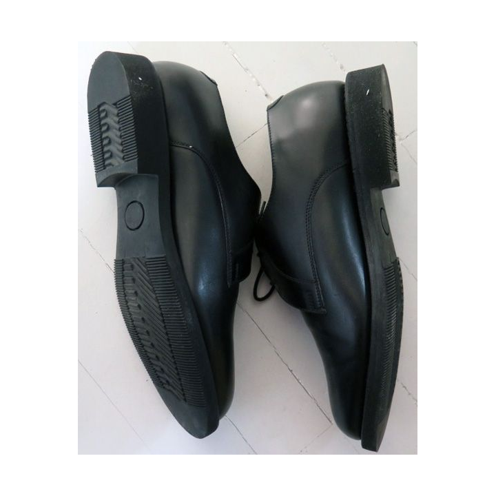 Paire chaussures basses homme noires neuves Argueyrolles taille 43 / 8