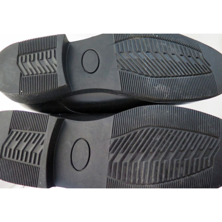 Paire chaussures basses homme noires neuves Argueyrolles taille 43 / 8