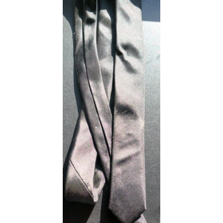 Cravate noire militaire de tenue de sortie
